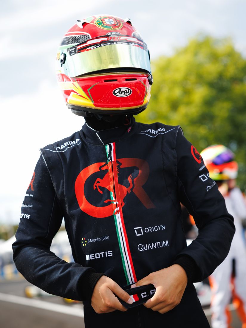 Carlo Ristagno en combinaison Cavallino Rampante